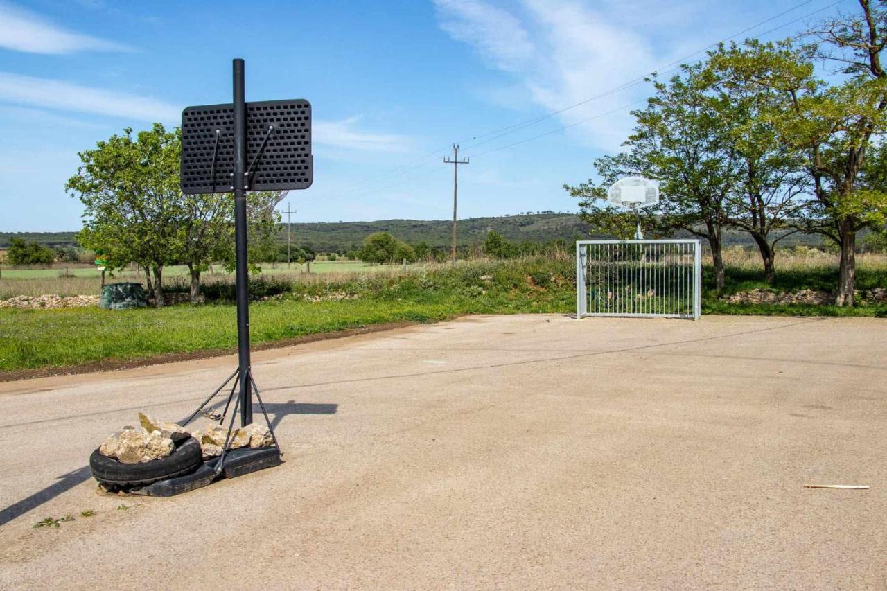 Ocells De Montgri Apartamento Rural En El Emporda Sobrestany Eksteriør billede